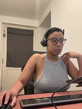 Melia Rayne online show from 02.16.26