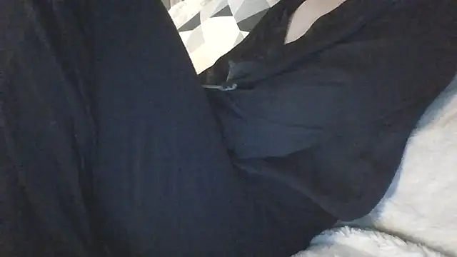 Snapshot of Valentinette chatting on 02.03.26 Valentinette online show from 02.03.26