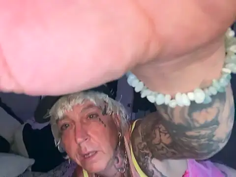 BADCOMPANY123 online show from 09.24.25