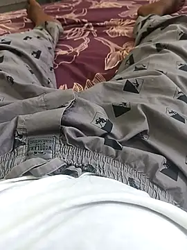 Snapshot of Tn_localboy69 chatting on 09.28.25 Tn localboy69 online show from 09.28.25