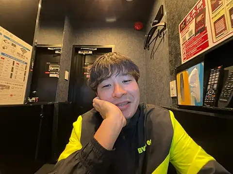 waka3232 online show from 04.14.26