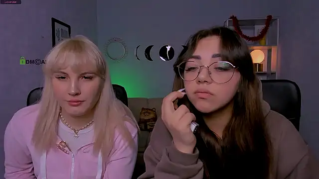 kiki swan online show from 02.02.26