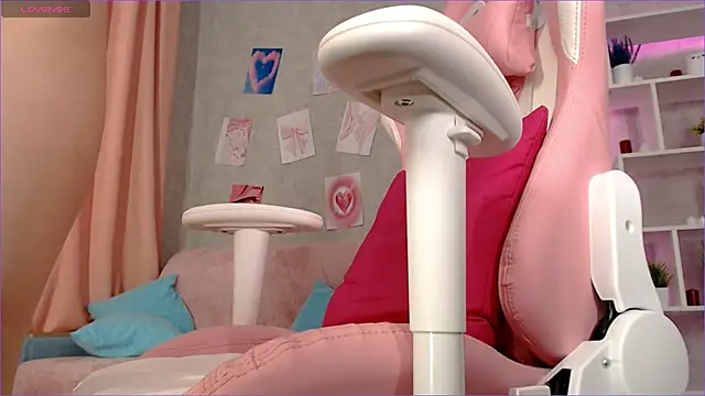 Cassie Scott online show from 03.14.25