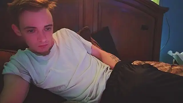 Ilovepussy1911 online show from 04.09.26