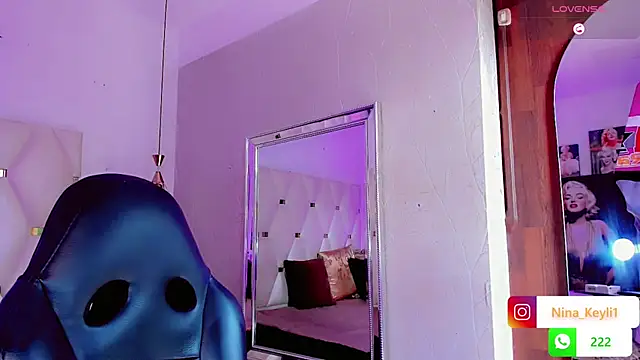 Nina Keyli online show from 12.14.25