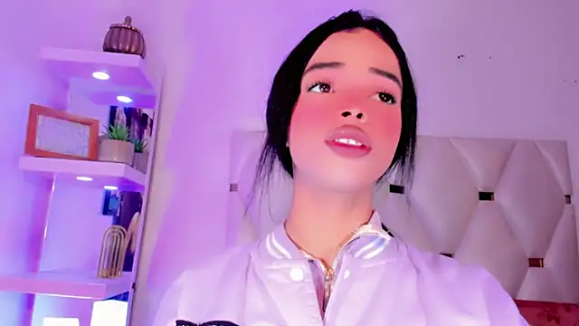 Nina Keyli online show from 01.06.26