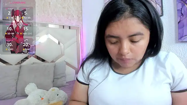 EmilyBrownn  online show from 11.12.25