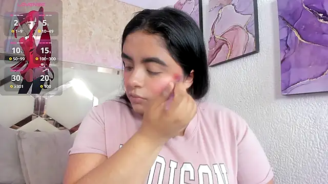 EmilyBrownn  online show from 11.19.25