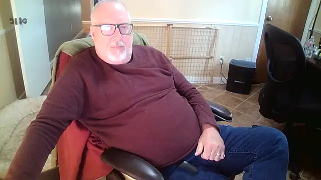 superbearboss online show from 11.01.25