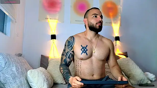 Isaac Carter online show from 03.06.25