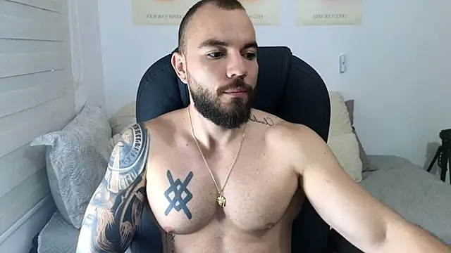 Isaac Carter online show from 10.01.25