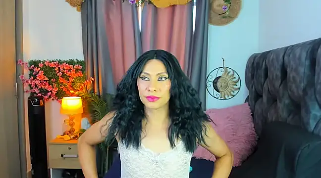 Snapshot of davinaclaire chatting on 03.21.25 davinaclaire online show from 03.21.25