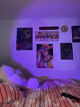 Snapshot of Kennya__ chatting on 12.21.25 Kennya online show from 12.21.25