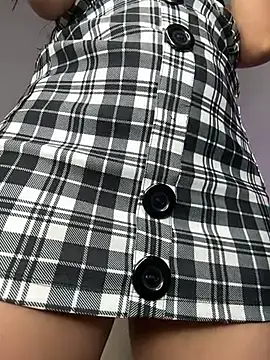  Emily Thompson  online show from 10.21.25