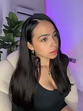  Emily Thompson  online show from 10.25.25