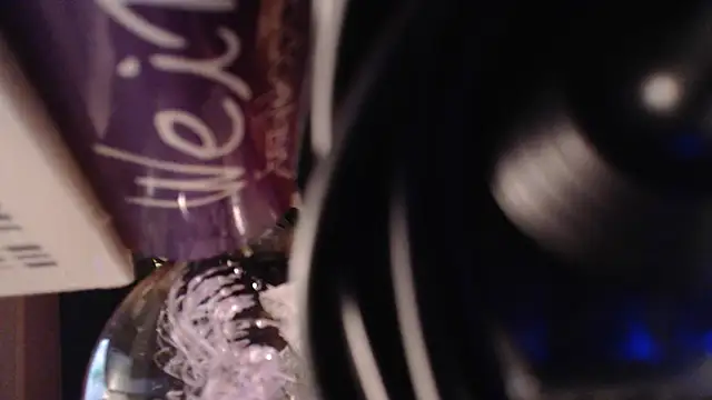 Snapshot of munichrubber chatting on 09.19.25 munichrubber online show from 09.19.25