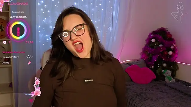 MiraLuccian online show from 01.09.26