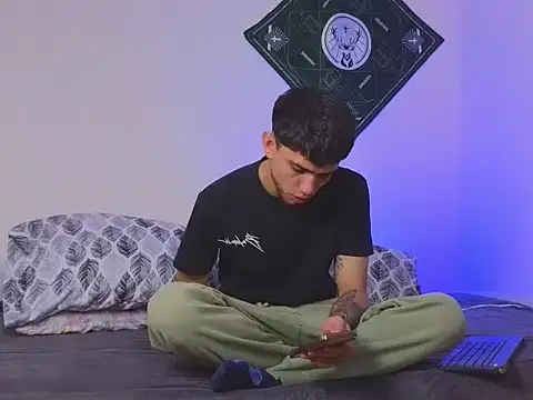 samevansx  online show from 09.22.25