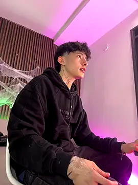 troy rouge online show from 10.27.25