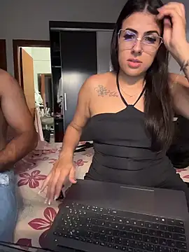 jheicylli online show from 11.16.25