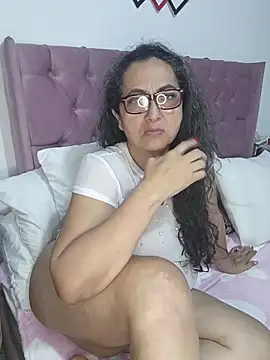 AlessandraLeroy online show from 02.08.26