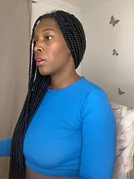 Nahomy gree online show from 10.06.25