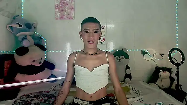 KimberlyXtreme online show from 09.25.25