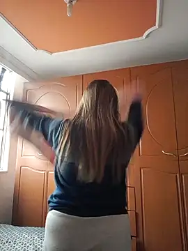 Luna-nevada online show from 09.11.25