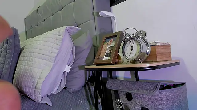 boys blackandwhite online show from 09.18.25