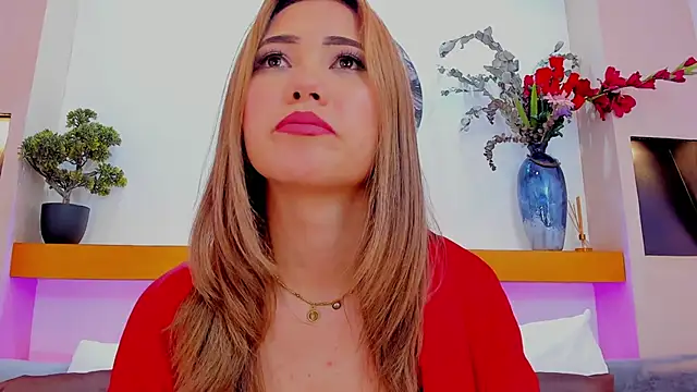 Snapshot of AzuraWave chatting on 03.13.25 AzuraWave online show from 03.13.25