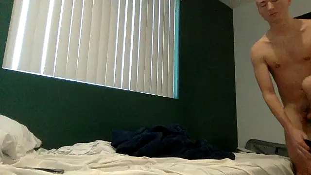 Snapshot of TheDaddy005 chatting on 03.07.25 TheDaddy005 online show from 03.07.25