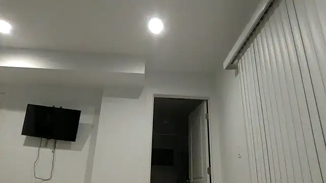 Snapshot of TheDaddy005 chatting on 03.09.25 TheDaddy005 online show from 03.09.25