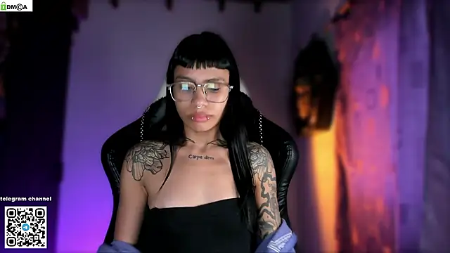 Snapshot of sofiafenty chatting on 01.18.26 sofiafenty online show from 01.18.26