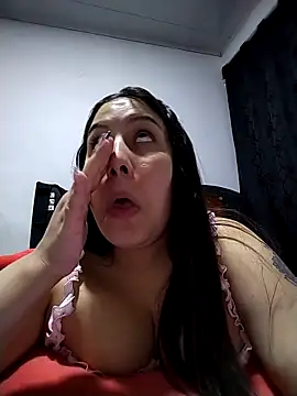 esmeralda jadees online show from 04.13.26