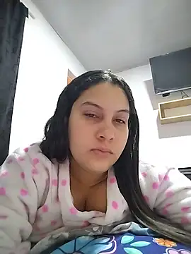 Snapshot of esmeralda_jadees chatting on 05.27.26 esmeralda jadees online show from 05.27.26