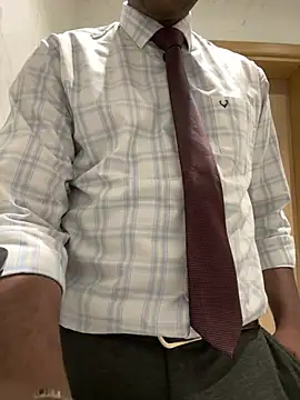 MIRTHICK2002 online show from 03.13.25