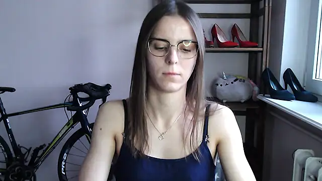 love megi online show from 01.12.26