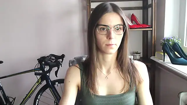 love megi online show from 02.13.26