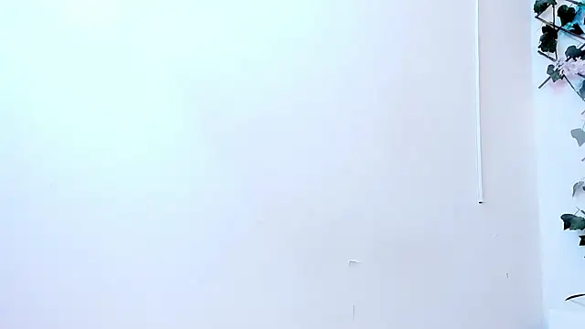 SophiaQueens online show from 10.30.25