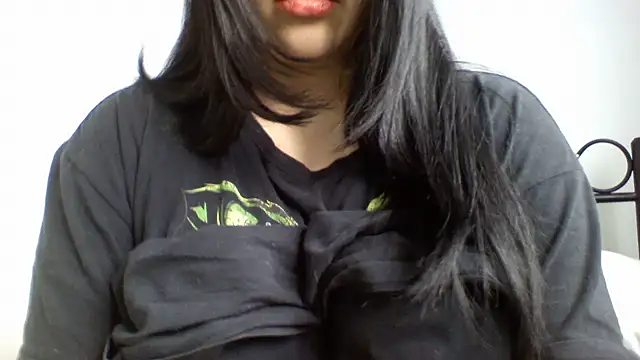 Snapshot of Harris_Annie chatting on 10.10.25 Harris Annie online show from 10.10.25