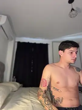 Snapshot of CarinaRose chatting on 02.19.26 CarinaRose online show from 02.19.26