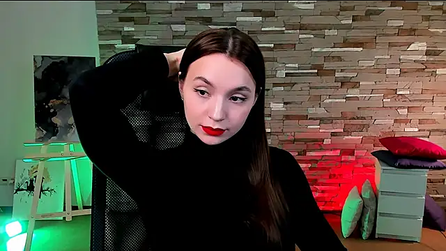 Snapshot of OlgaPetrova chatting on 03.11.25 OlgaPetrova online show from 03.11.25