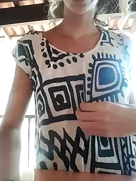 Snapshot of Shankiti chatting on 03.12.25 Shankiti online show from 03.12.25