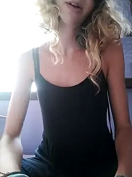 Snapshot of Shankiti chatting on 03.16.25 Shankiti online show from 03.16.25