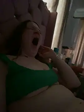 feedeegeorgie online show from 03.12.25