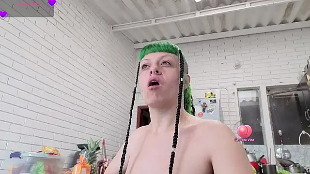 freyaa sorcerees online show from 09.11.25