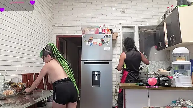 freyaa sorcerees online show from 10.05.25