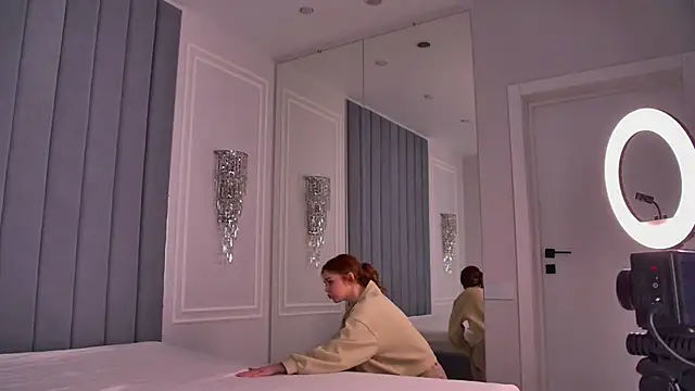 MiraBliss online show from 04.24.26