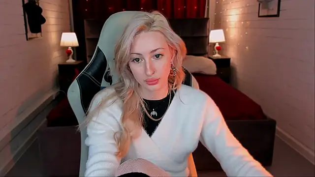 KitanaKimura online show from 03.16.25