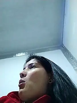 Seet Hanna online show from 10.18.25